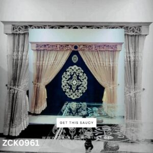 Jacquard with Dark Background Curtain Blind